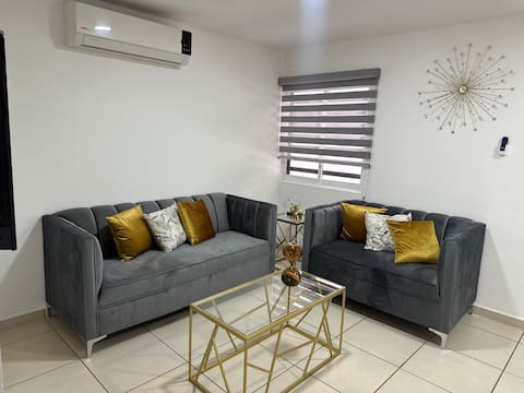 Popular Airbnb listing: Casa Barcelona Semi-private in Culiacán Rosales