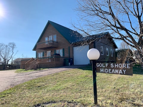 Golf Shore Hideaway