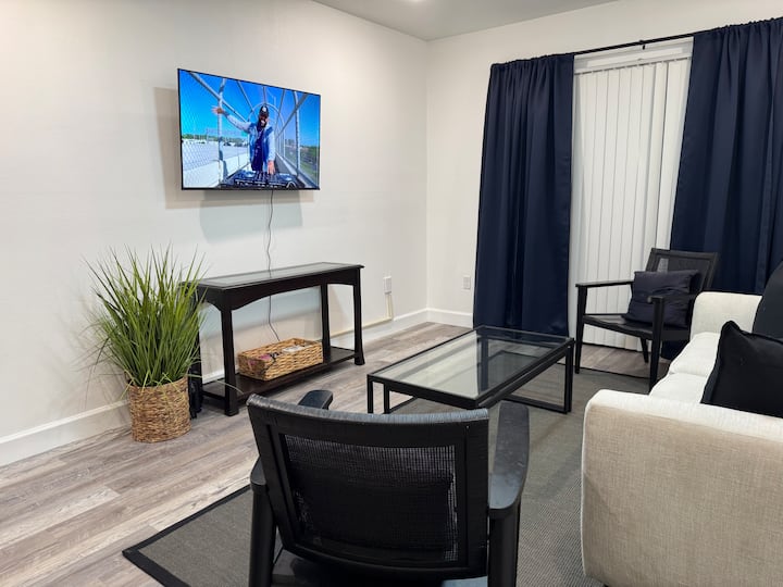 New Family Friendly Home! - Deltona, FL