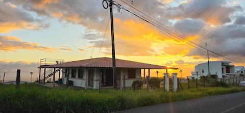 Mountain Home: Near SJO, Poás & Waterfalls