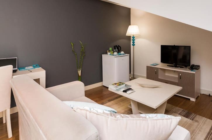 Turkuaz Suites Bosphorus
 managed Airbnb listing 2