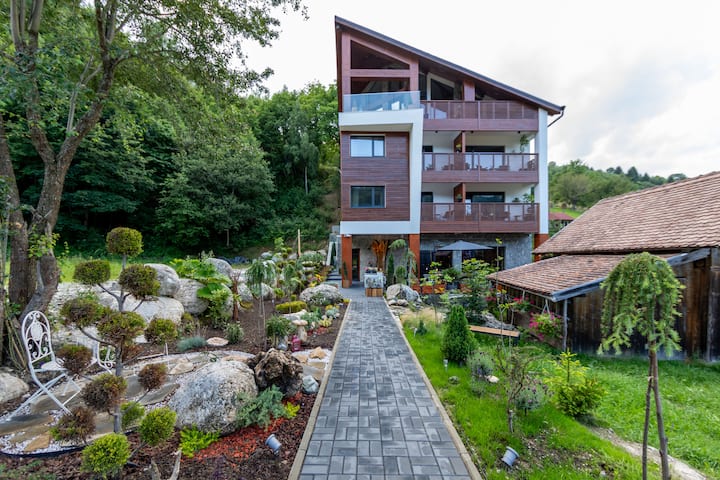 Bransilvania Fantasy Boutique Chalet - Adults Only - ルーマニア ブラン