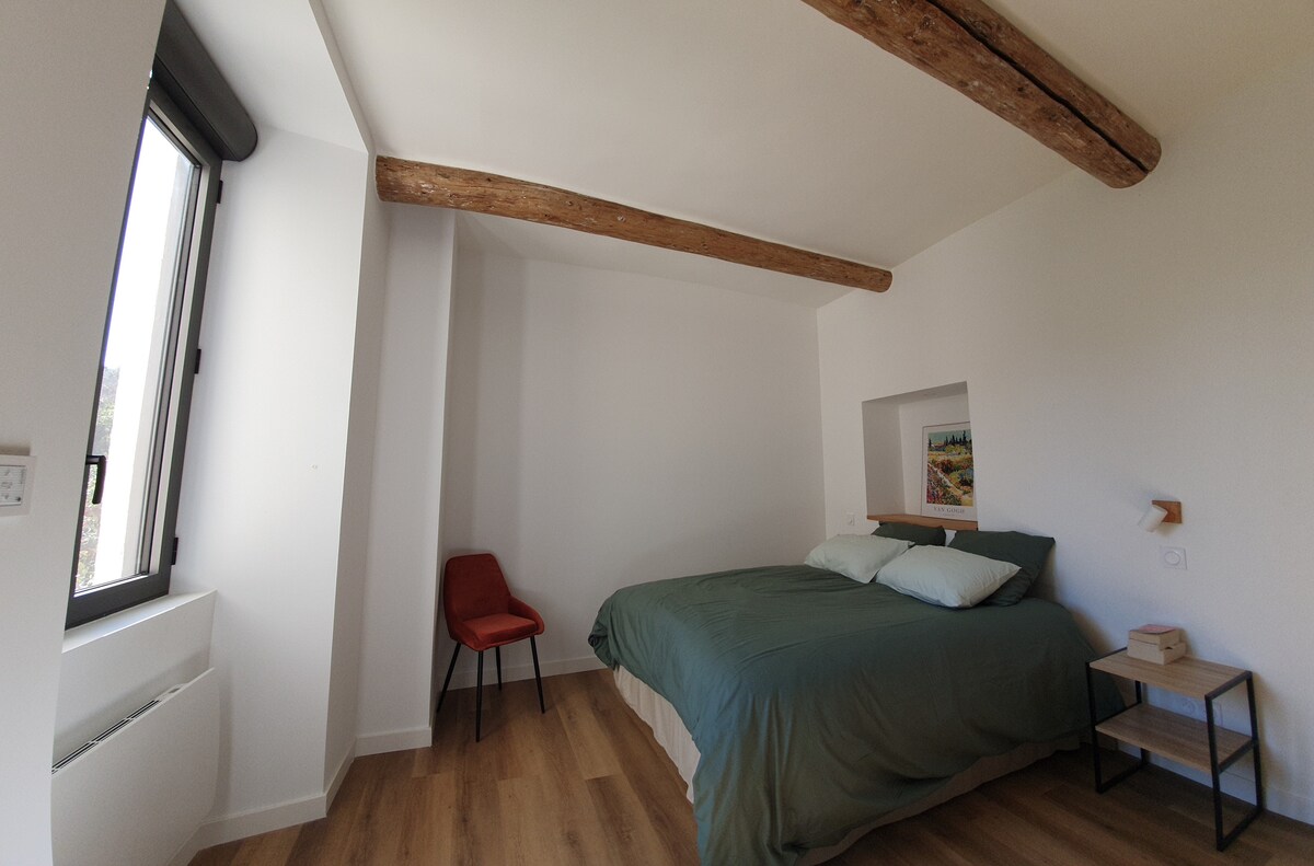 საძინებელი 1