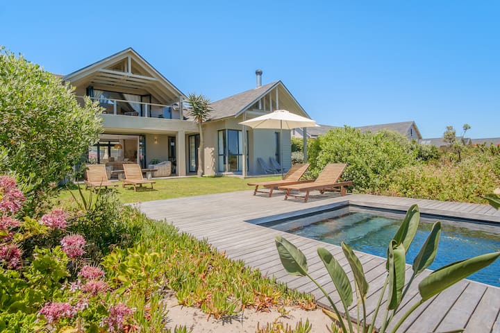 Mountain View Lodge + Pool | Secure Eco Estate