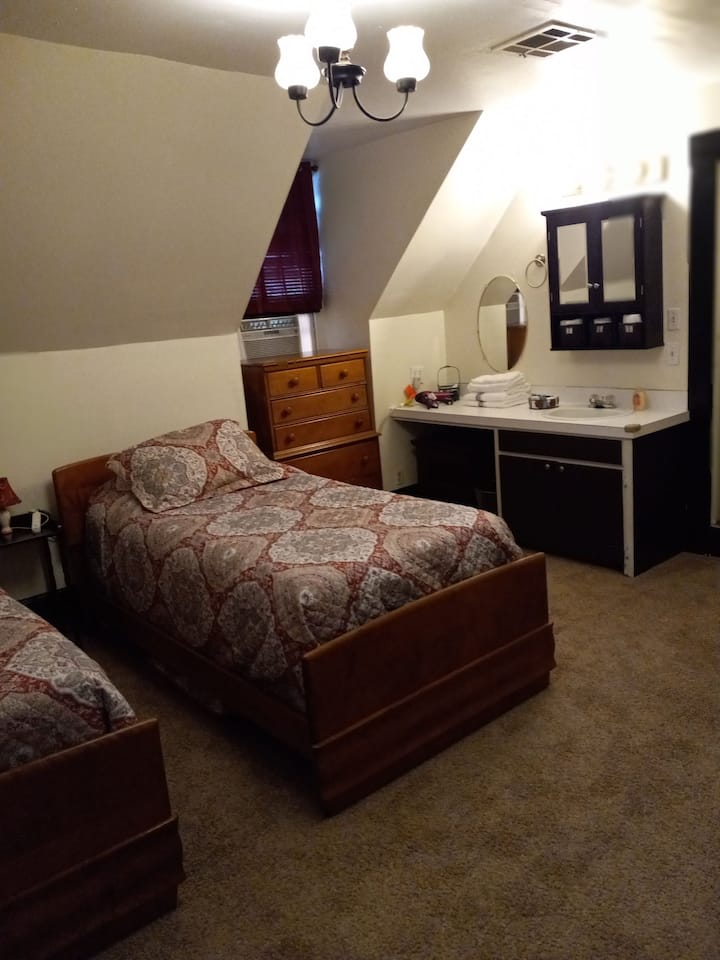 غرفة النوم 1