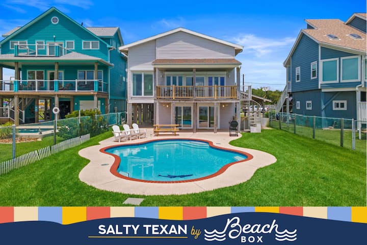 Waterfront Bay Home With Pool & Pier Access - Texas City, TX