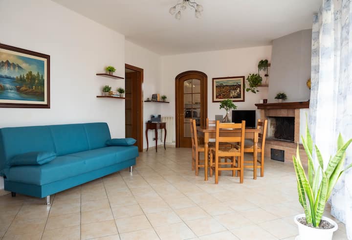 Casa Magnolia: Indipendente Con Giardino - Umbrien