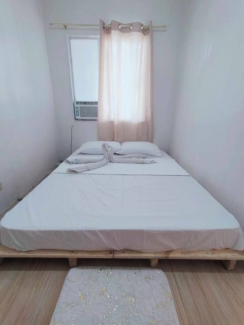 Gom Transient House