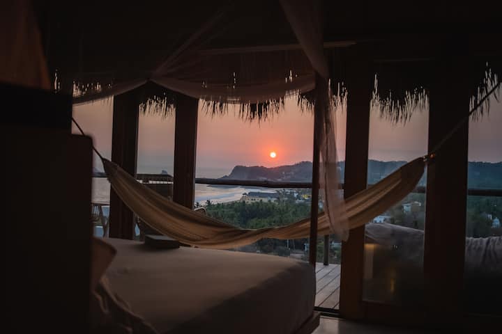 Truffle Tropical
Great view loft