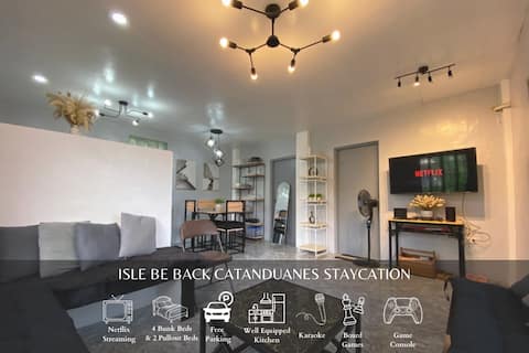Modern Interior | 5 min from Airport | Karaoke