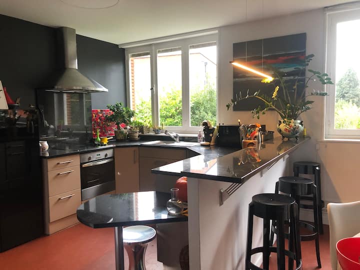 Clarté Et Cosy Dans Un Espace Très Calme - Lille