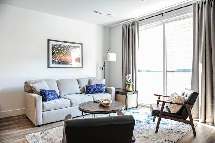 Downtown Traverse City Condo - Traverse City, MI