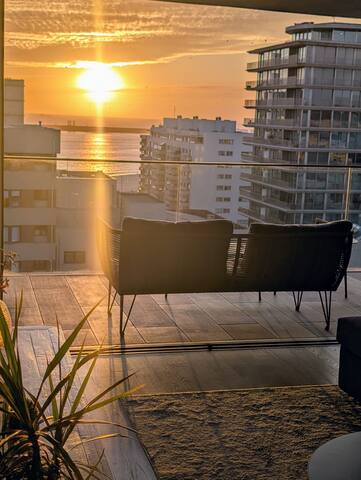 Ático lujo, vista mar y playa gallery image 3