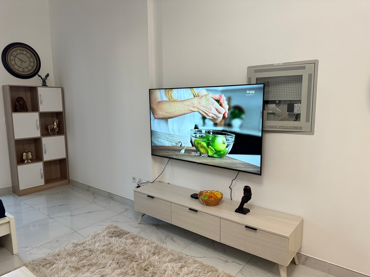 Top Airbnb: Comfy private studio in Dubai in Al Barsha South Fourth