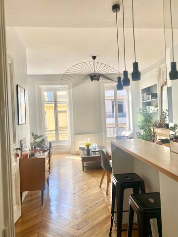 Gorgeous, bright apartment in the heart of Lyon