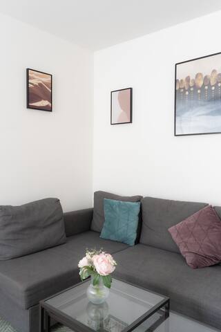 City Center Berlin Mitte 2122 “URBAN FLATS Berlin” gallery image 2