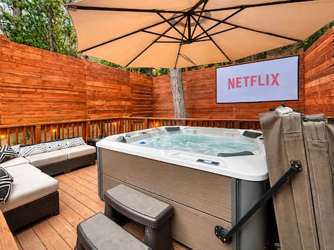 Lake Arrowhead Cabin • Hot Tub • Outdoor Movies
