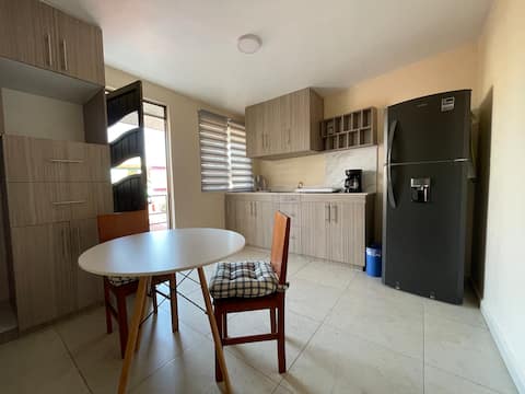 Top Airbnb: Comfortable! Everything you need for 2 in Santa Lucía Del Camino