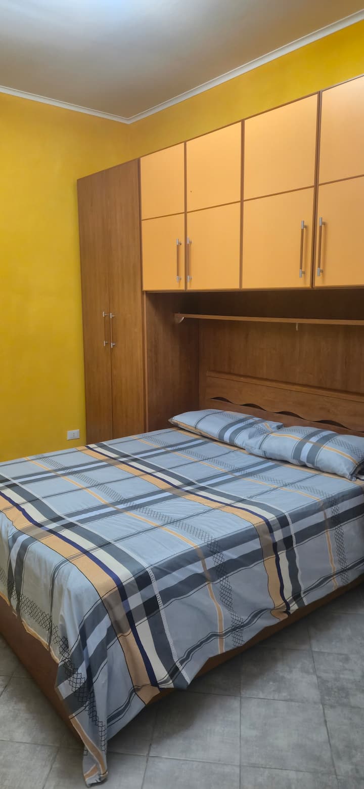 غرفة النوم 1