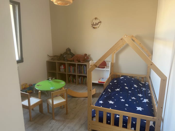 غرفة النوم 2