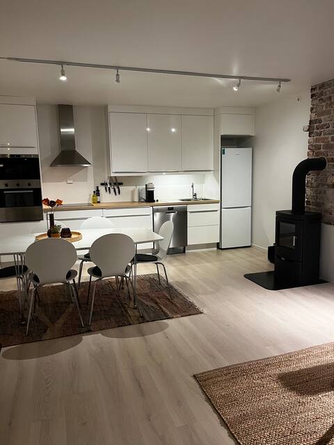 Central and modern apartment with large patio