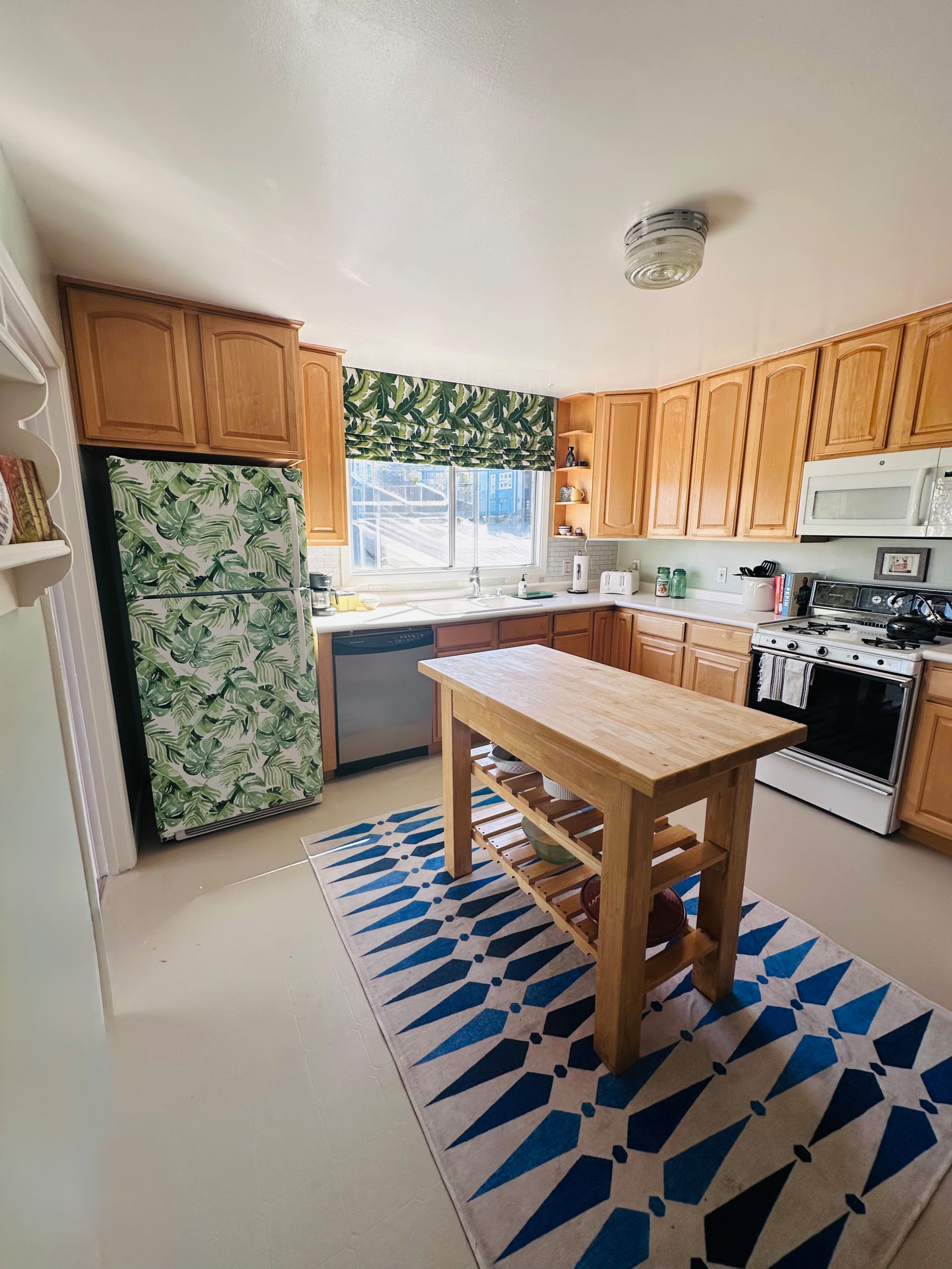 Condo in San Francisco · ★4.57 · 2 bedrooms · 3 beds · 1 bath - Image 5