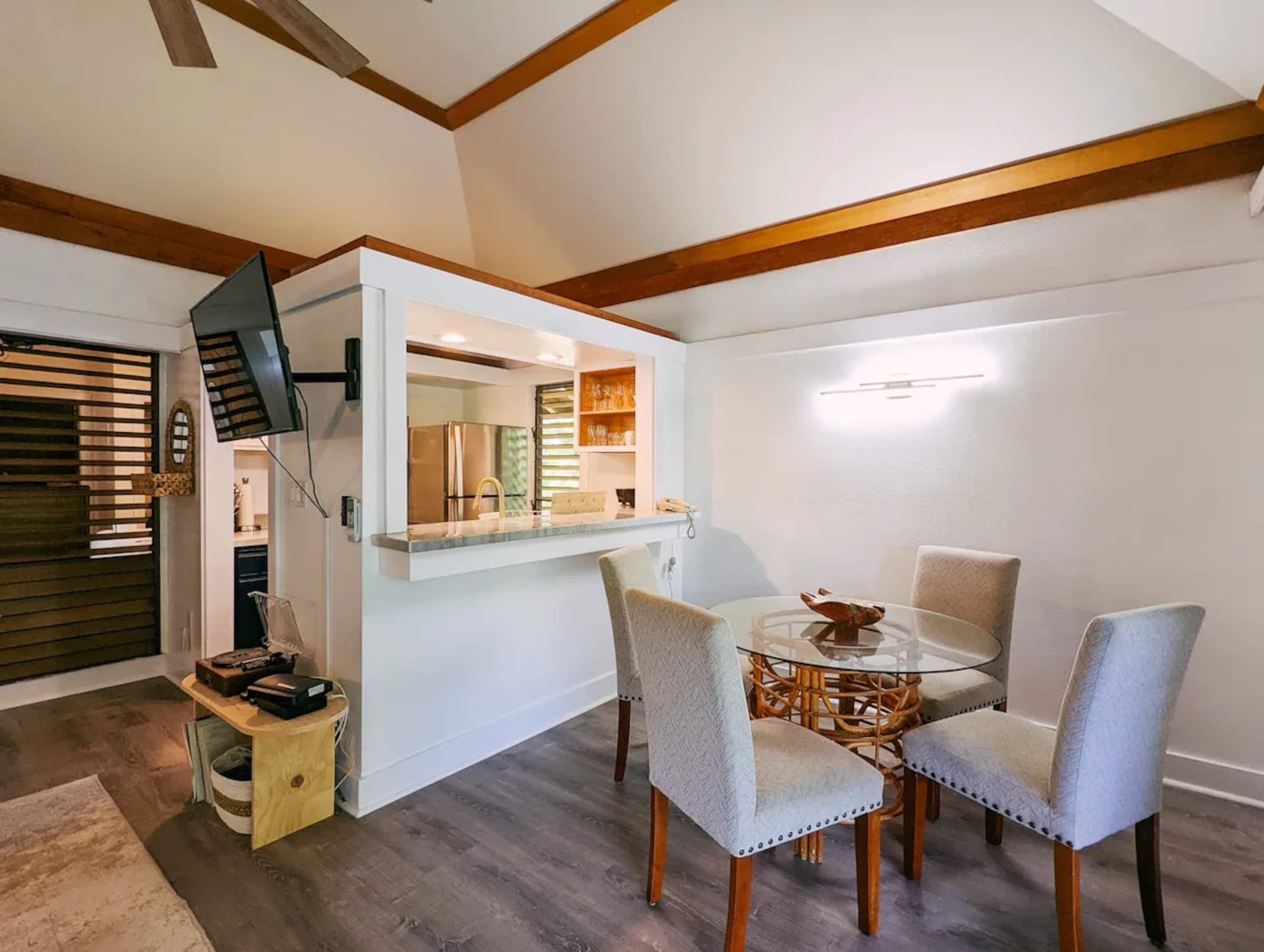 Home in Koloa · ★4.91 · 1 bedroom · 2 beds · 1 shared bath - Image 9