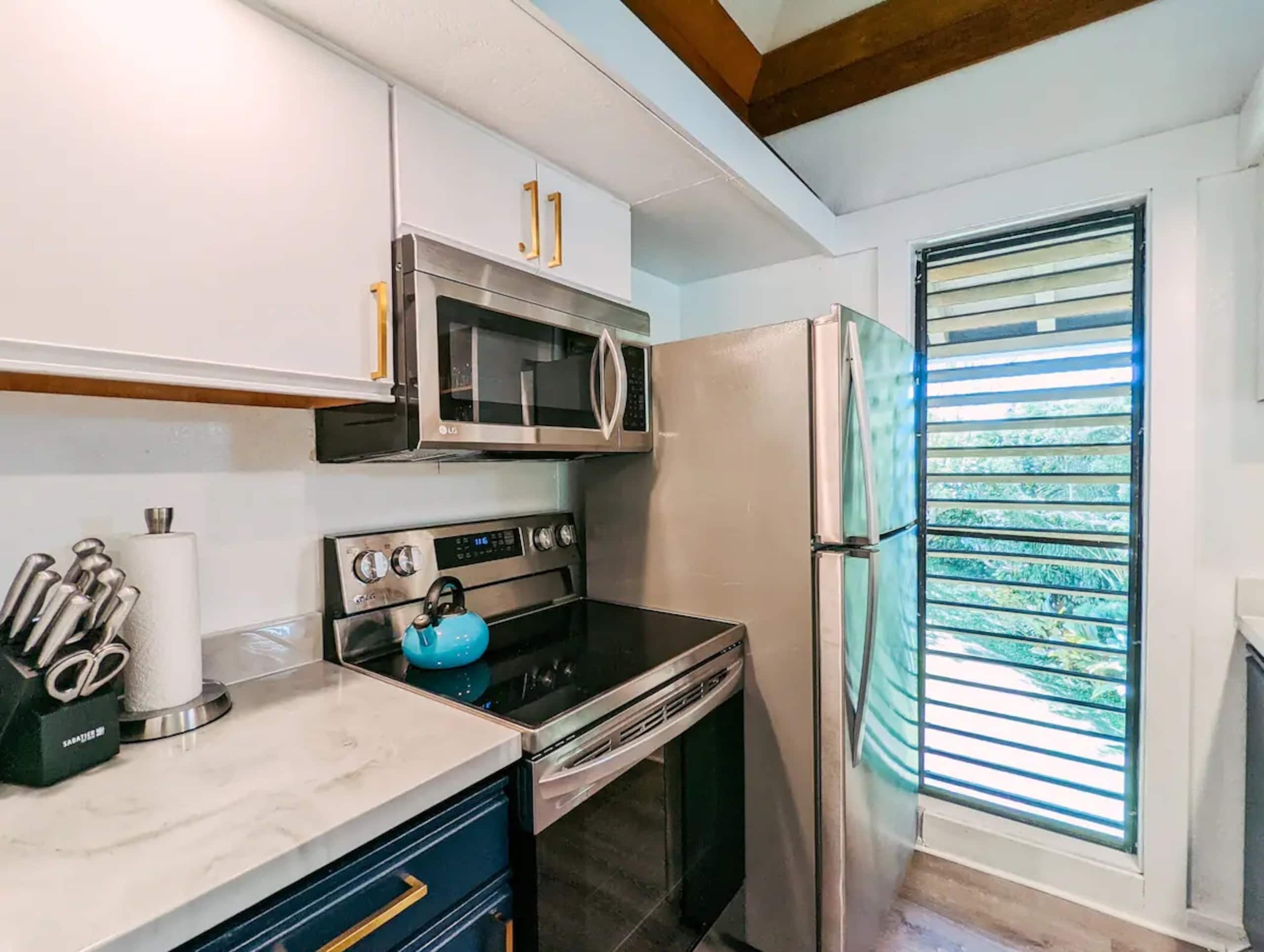 Home in Koloa · ★4.91 · 1 bedroom · 2 beds · 1 shared bath - Image 6