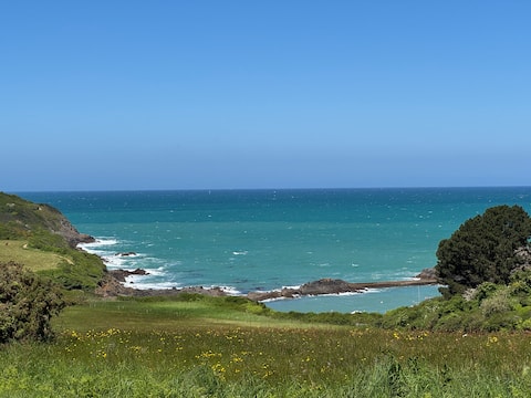 Ker Lyma (sea view house)