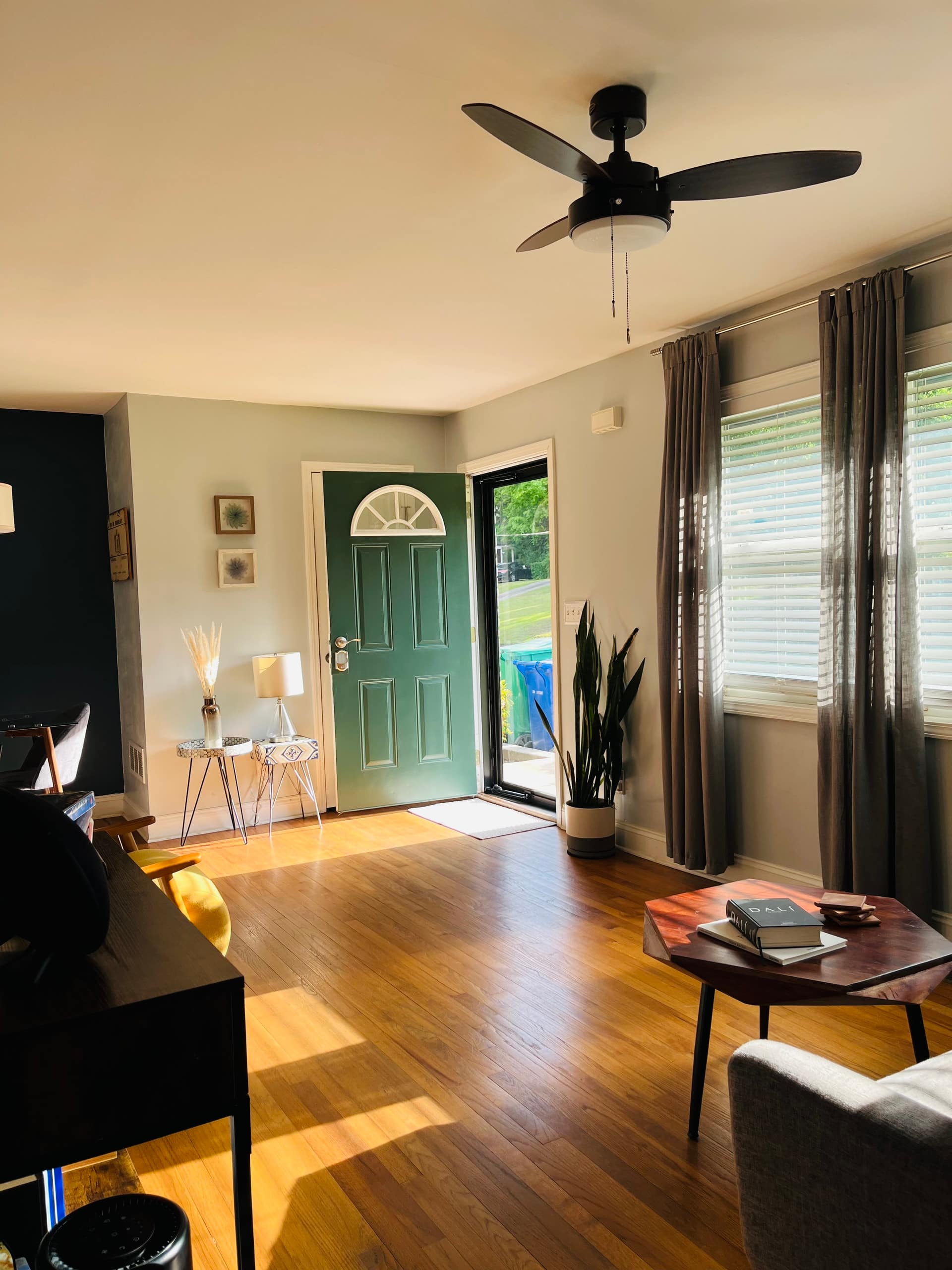 Quaint 3-Bedroom Haven: Cozy Retreat in Metro ATL