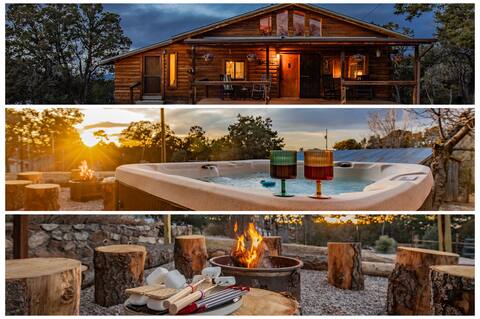 The Four Seasons: Mtn Log Cabin w/ Hot Tub & AC!