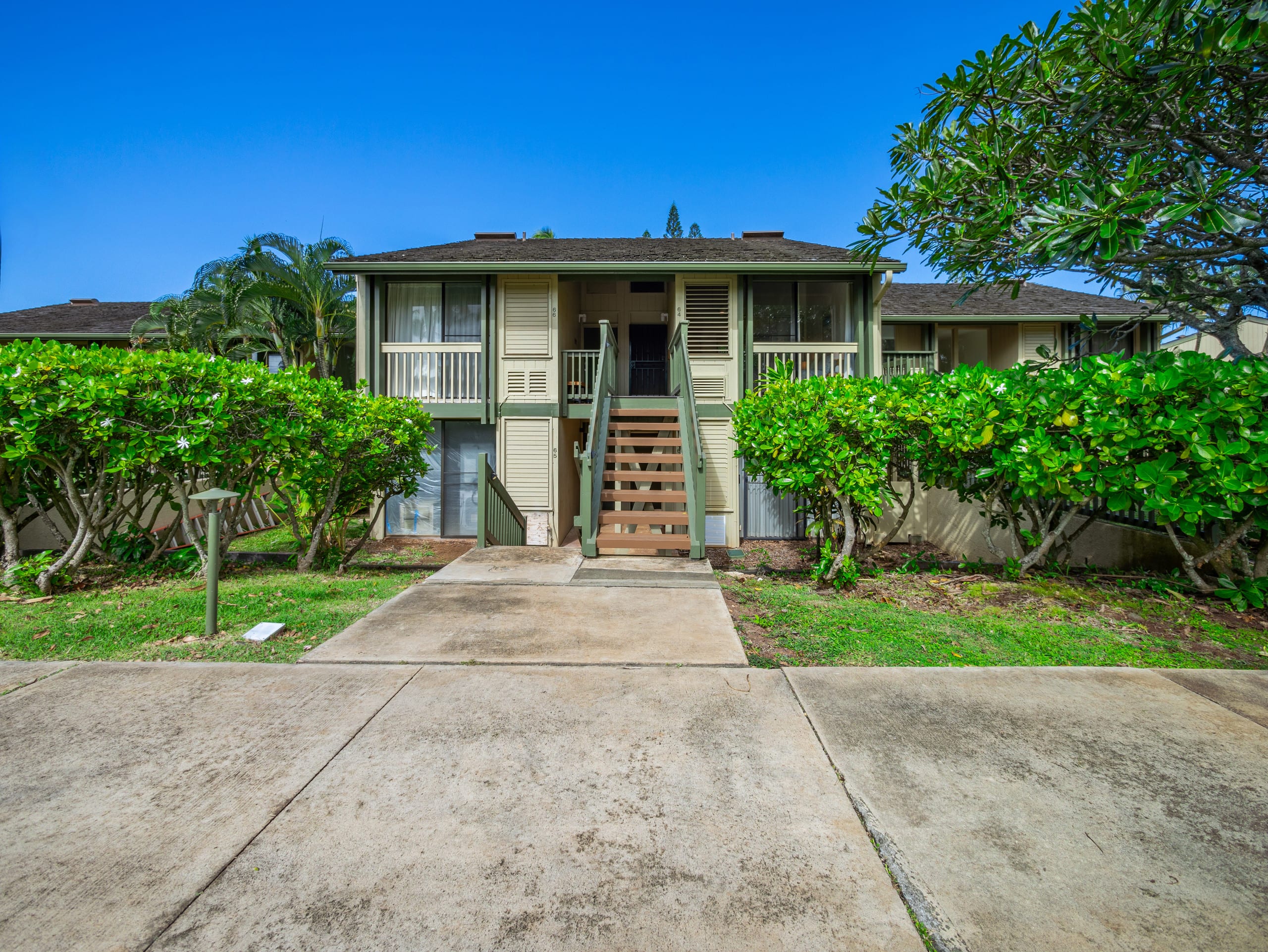 Home in Kahuku · ★4.79 · 1 bedroom · 3 beds · 2 private baths - Image 12