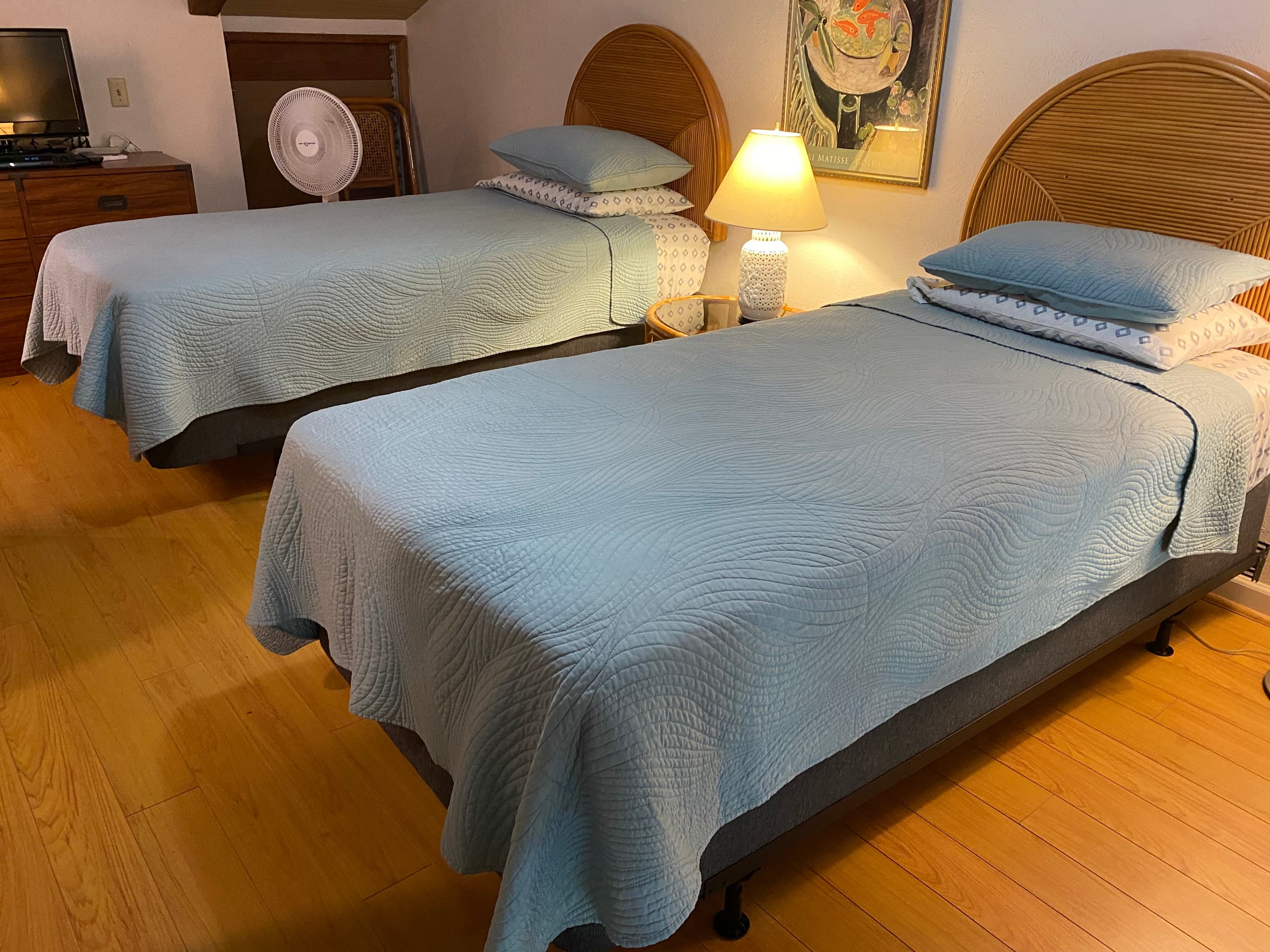 Home in Kahuku · ★4.79 · 1 bedroom · 3 beds · 2 private baths - Image 2
