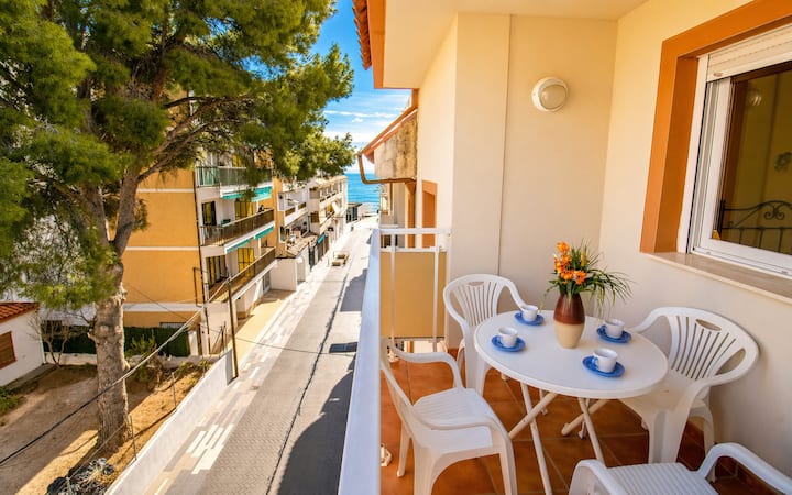 Playa Cargador - Apartamento Con A/a Y Terraza - Alcossebre