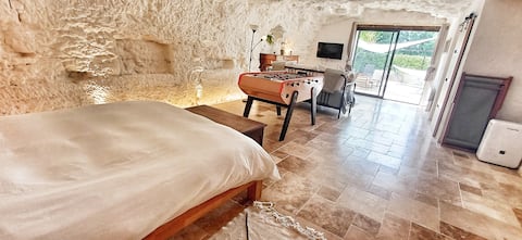 Troglo la Roche Tourangelle + bikes