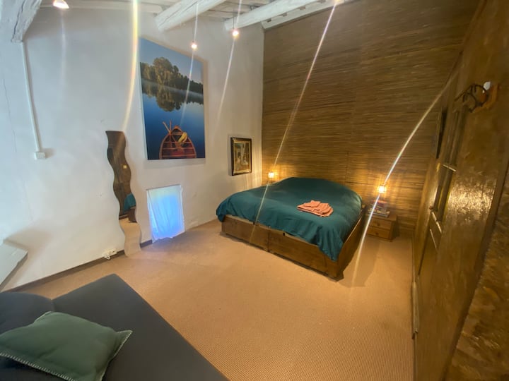 Chambre Indépendante En Duplex Dans Dépendance - Sommières