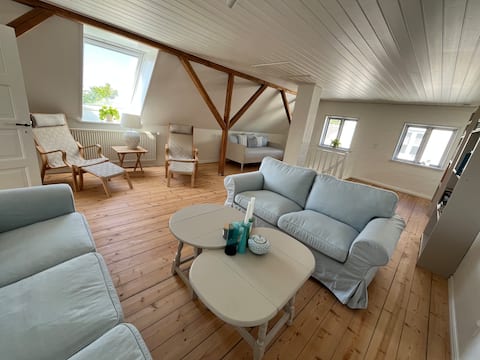 Popular Airbnb listing: Charming townhouse in Tversted, 1100 meters from the sea in Hjørring