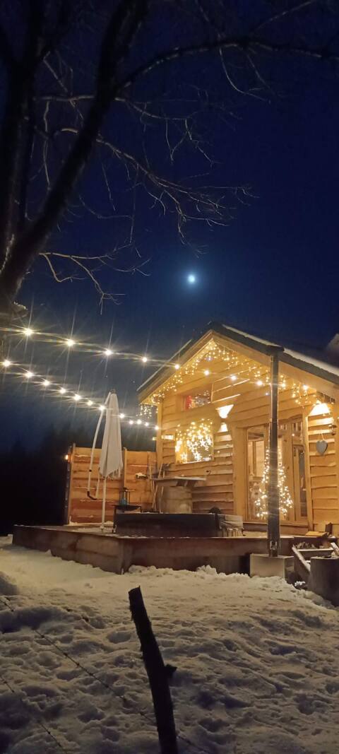 Unusual Chalet HautJura / The Stars of Bevy