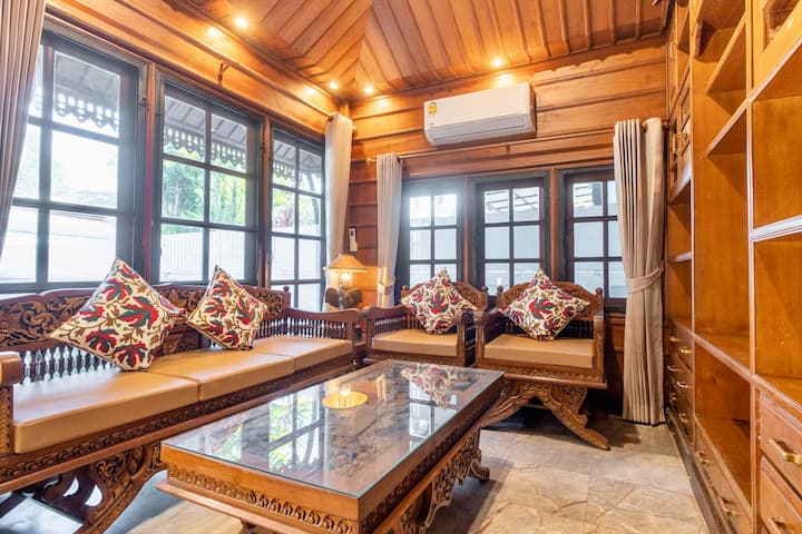 42garden Teakwood – Family Retreat Near Airport - Chiang Mai
