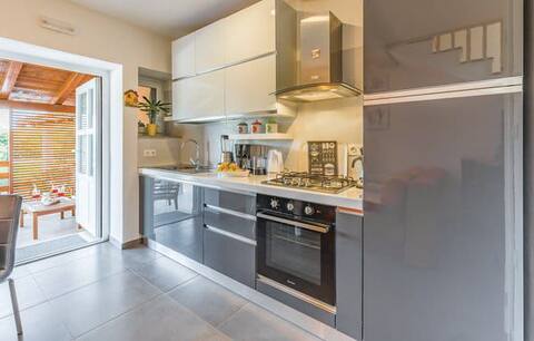 Top Airbnb: Apartment Joy in Općina Ližnjan