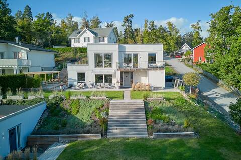 Villa idyll near Stockholm city