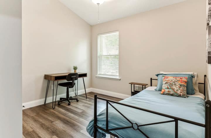 საძინებელი 3