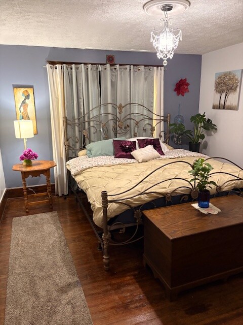 Një krevat dopio "king"