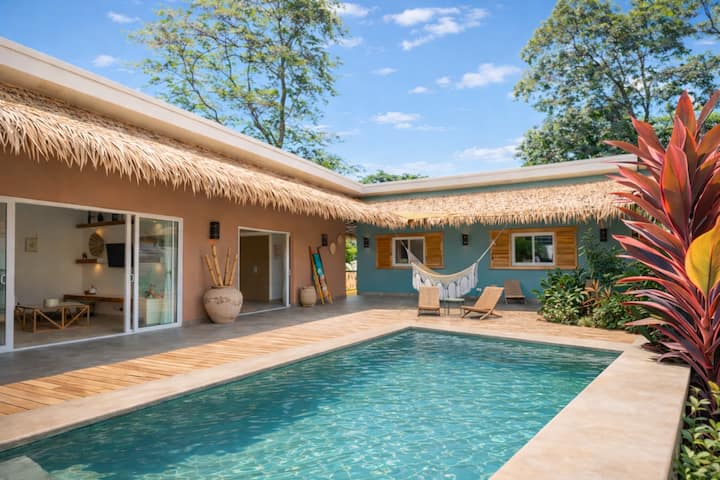 Tamarindo Beachside Villa | Private Pool & Gated - Tamarindo