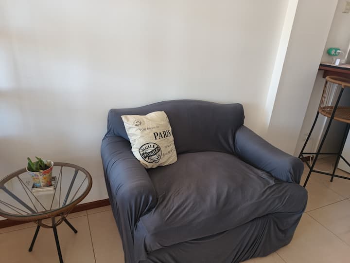 Departamento de 2 ambientes con balcón en Parque Avellaneda