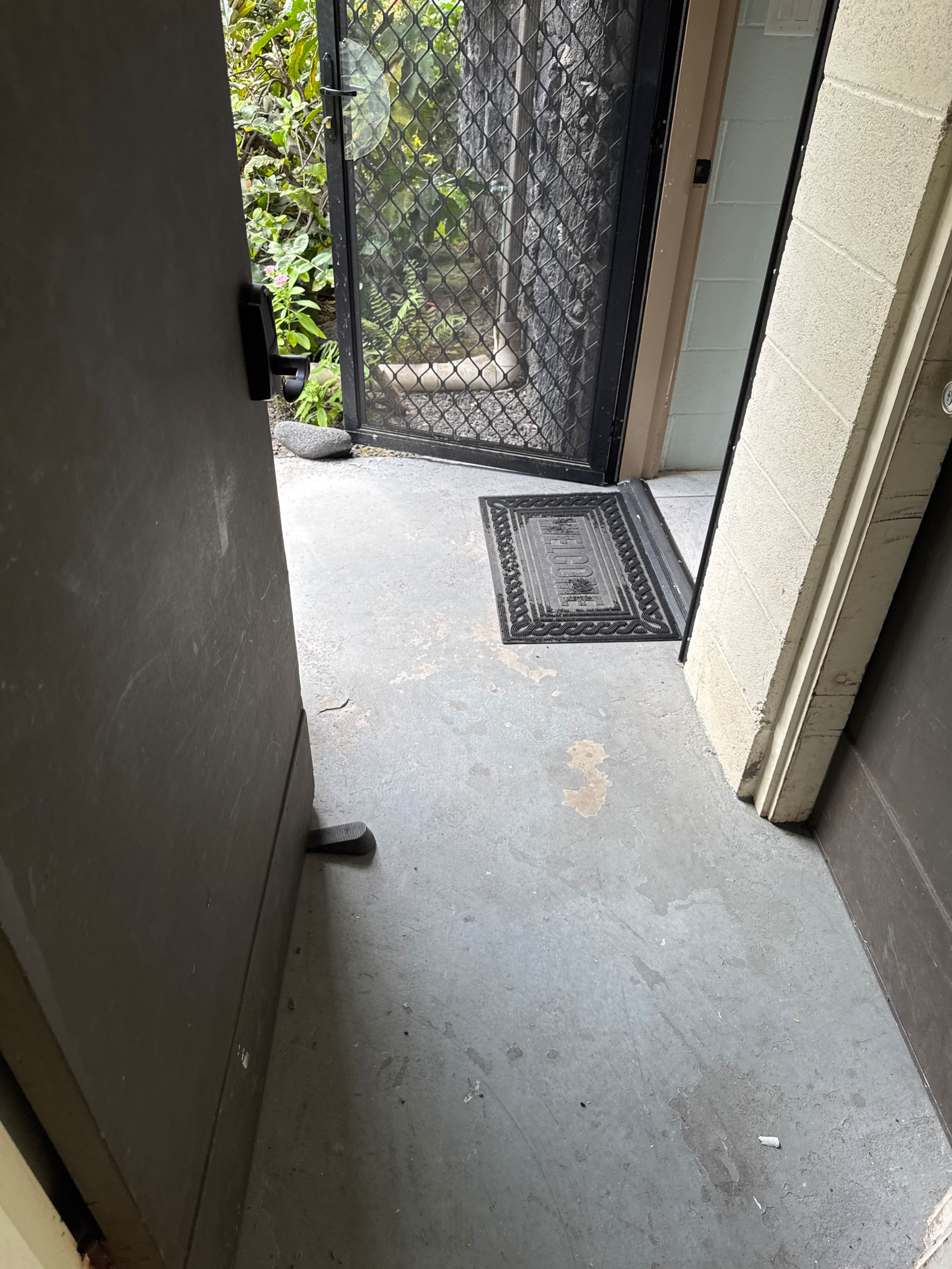 Townhouse in Kailua-Kona · ★4.93 · 1 bedroom · 2 beds · 1.5 baths - Image 10