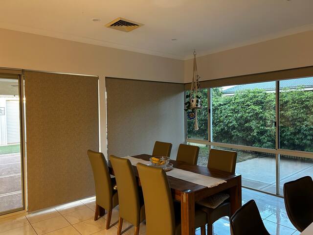 Diggers and Dealers gallery image 4