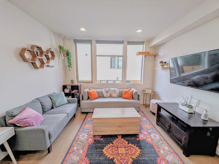 Rooftop Terrace | Modern Ballard Townhouse | 2br - 西雅圖, WA