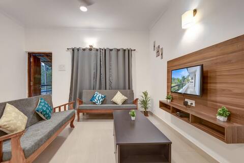 Evergreen Apartment