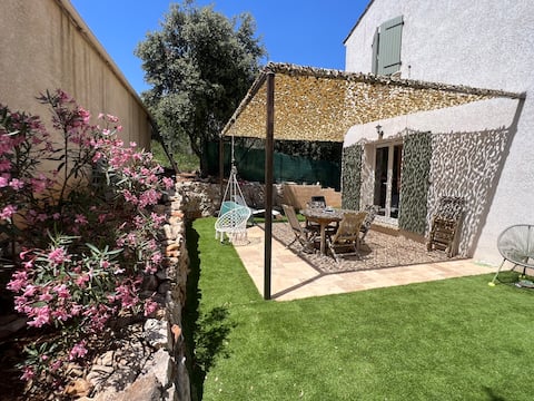 Sunny cocooning stay with children's games, pool